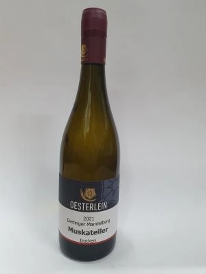 Zum Wein / Sekt: 2021er Dertinger Mandelberg Muskateller Qualitätswein trocken 