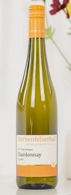 Zum Wein / Sekt: 2020 Niersteiner Chardonnay trocken