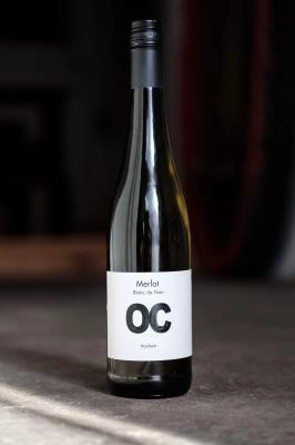 Zum Wein / Sekt: 2018er Merlot Blanc de Noir. Deutscher Qualitätswein. trocken 0.75l