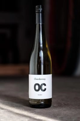 Zum Wein / Sekt: 2019er Chardonnay. Deutscher Qualitätswein. trocken 0.75l