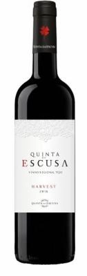 Zum Wein / Sekt: Quinta Escusa Rotwein Harvest 2017