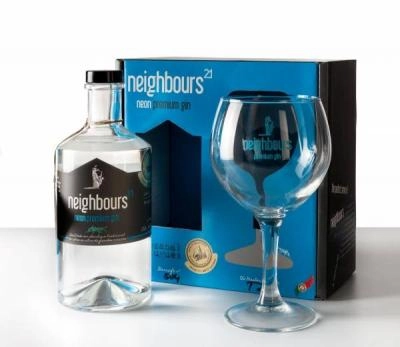 Zum Wein / Sekt: Gin Neighbours21 Portugal 46% Präsent mit Glas