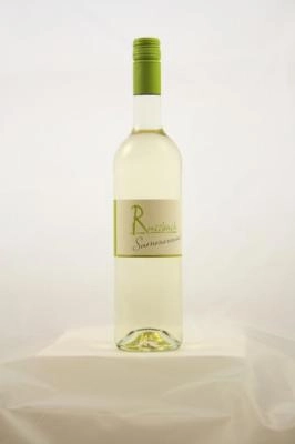 Zum Wein / Sekt: 
    Weingut Russbach
    Sommercuvée weiß
          Rheinhessen
        2023
    white
  