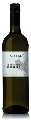 Zum Wein / Sekt: 
    Weingut Kiefer
    Herrenbuck Scheurebe
          Baden
        2023
    white
  